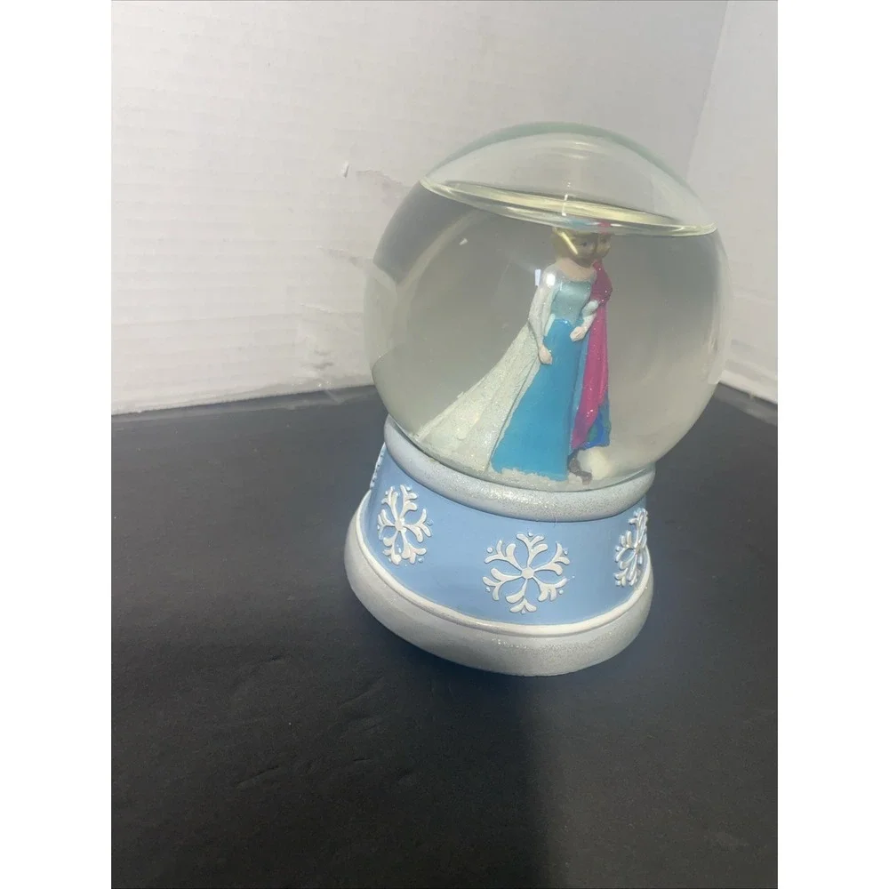 Lenox Classics Disney Frozen Elsa & Anna Musical Snow Globe Snowflake Base